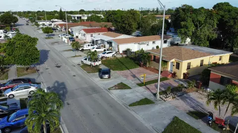 310 E 17th St, Hialeah, FL 33010 photo 7