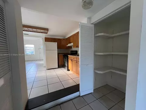 310 E 17th St, Hialeah, FL 33010 photo 25