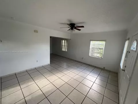 310 E 17th St, Hialeah, FL 33010 photo 19