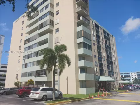 5055 NW 7th St #407, Miami, FL 33126