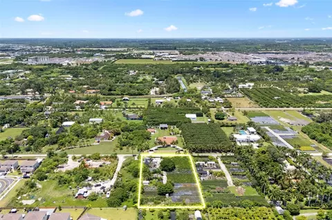 2370 1, Homestead, FL 33032