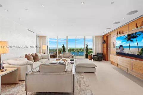 400 Alton Rd #2804, Miami Beach, FL 33139