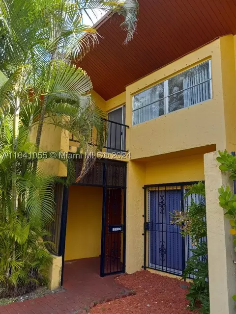 13761 SW 84th St #B, Miami, FL 33183