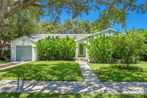 289 NE 104th St, Miami Shores, FL 33138