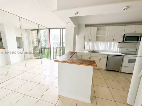 17021 N Bay Rd #915, Sunny Isles Beach, FL 33160