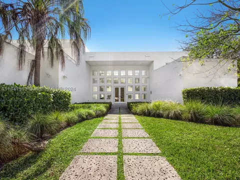 5970 SW 135th Ter, Pinecrest, FL 33156