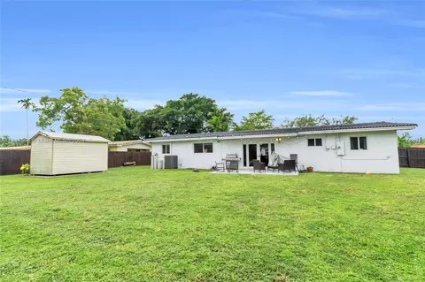 Exterior - 1295 Thrush Ave, Miami Springs, FL 33166 photo 4 of 7