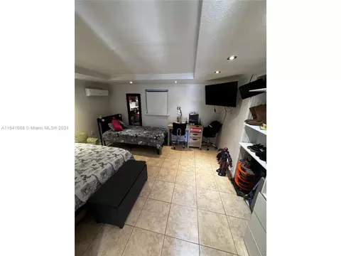 4600 W 8th Ave, Hialeah, FL 33012 photo 13