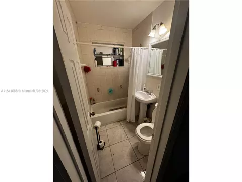 4600 W 8th Ave, Hialeah, FL 33012 photo 17