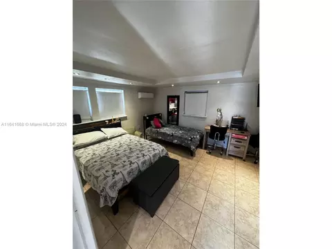 4600 W 8th Ave, Hialeah, FL 33012 photo 11