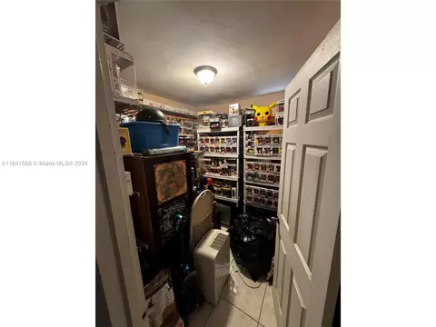 4600 W 8th Ave, Hialeah, FL 33012 photo 10