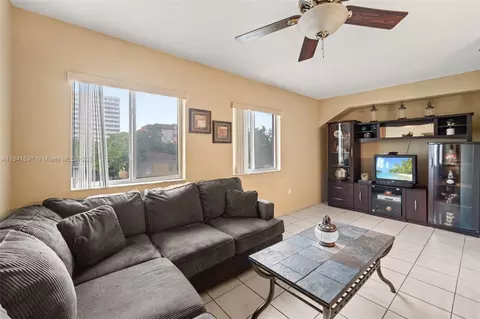 55 E 4th St #207, Hialeah, FL 33010 photo 10