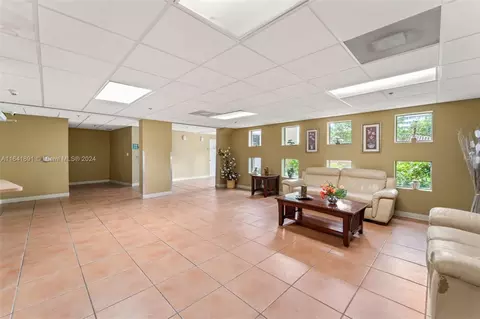 55 E 4th St #207, Hialeah, FL 33010 photo 2