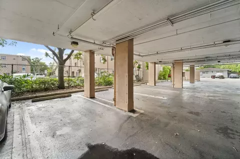 55 E 4th St #207, Hialeah, FL 33010 photo 17