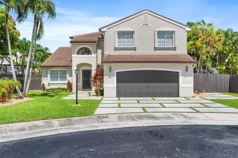 7703 SW 163rd Ct, Miami, FL 33193