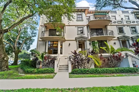 1650 Galiano St #TH3, Coral Gables, FL 33134