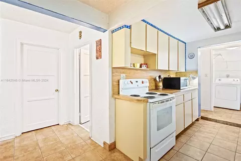 Other - 237 Florida Ave, Miami Springs, FL 33166 photo 4 of 7