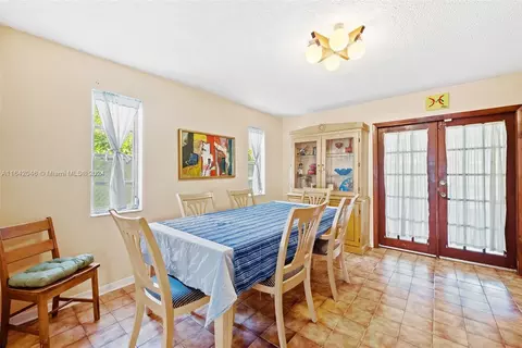 Dining - 237 Florida Ave, Miami Springs, FL 33166 photo 1 of 2