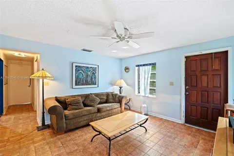 Living - 237 Florida Ave, Miami Springs, FL 33166 photo 1 of 2