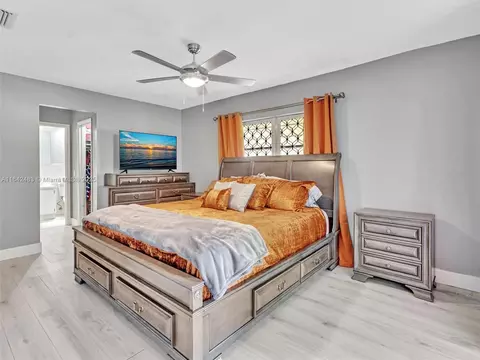 1020 NW 48th Pl, Pompano Beach, FL 33064