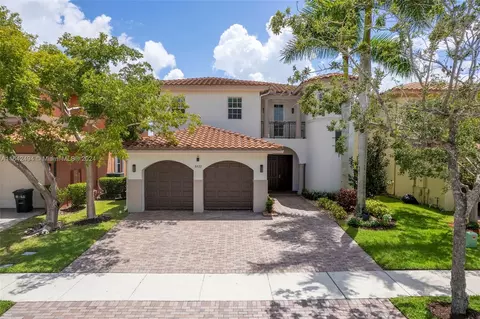 8022 NW 125th Ter, Parkland, FL 33076