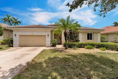 6366 SW 191st Ave, Fort Lauderdale, FL 33332