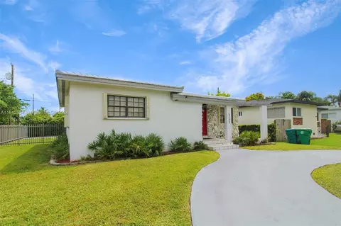 5152 SW 6th St, Miami, FL 33134
