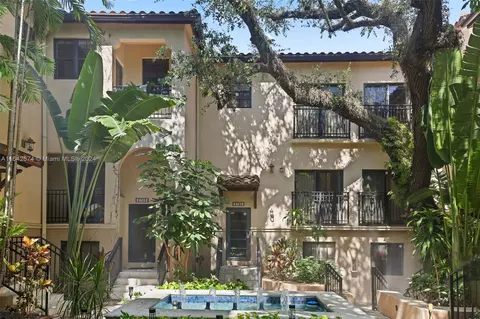 2765 Coconut Ave #2765, Miami, FL 33133