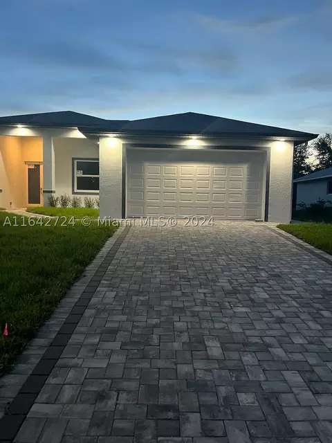 1108 NW 19th Pl, Cape Coral, FL 33993