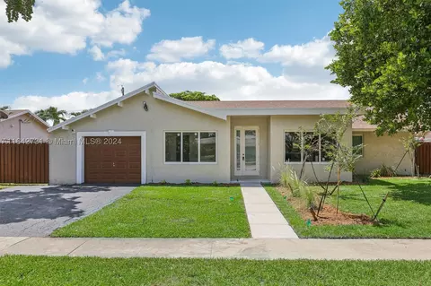 10500 Sunset Strip, Sunrise, FL 33322