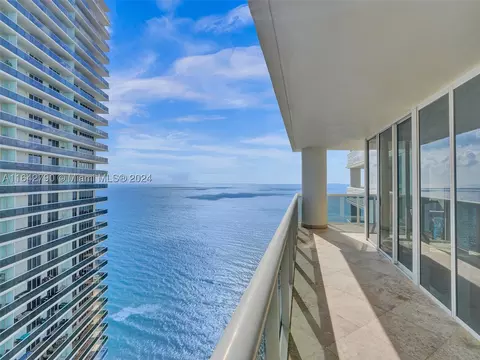 1850 S Ocean Dr #3910, Hallandale Beach, FL 33009