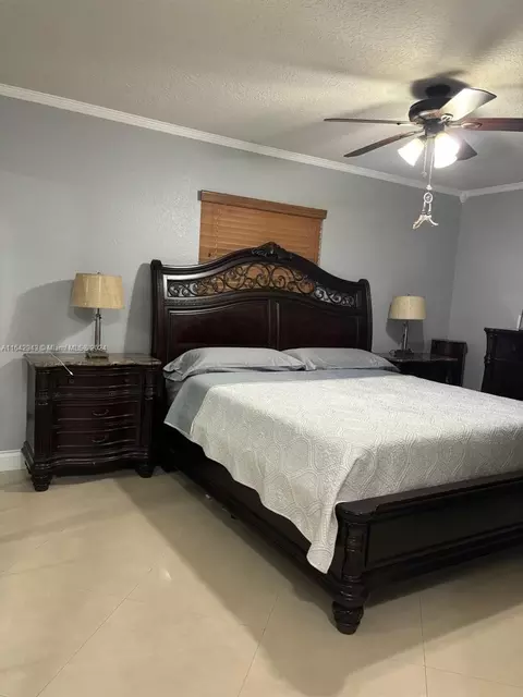 7831 W 34th Ct, Hialeah, FL 33018 photo 3