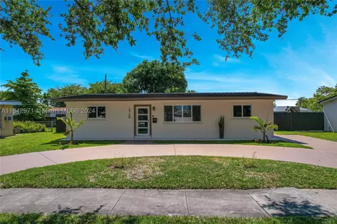 2720 SW 92nd Ave, Miami, FL 33165