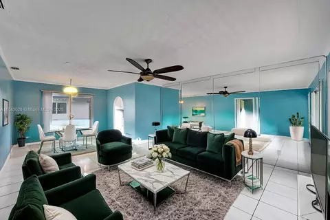 410 N 74th Ave, Hollywood, FL 33024