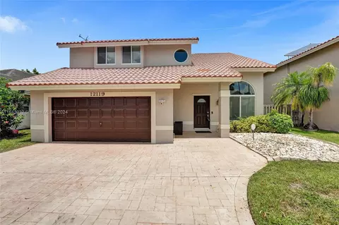 12119 NW 35th St, Sunrise, FL 33323