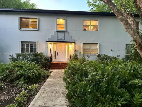 5605 SW 80th St #98B, Miami, FL 33143