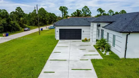 1206 W 14 St, Lehigh Acres, FL 33972