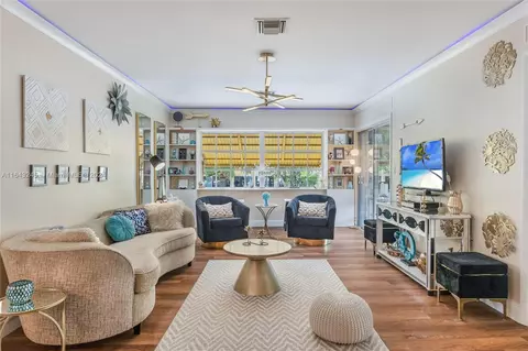 3700 Harrison St #11A, Hollywood, FL 33021