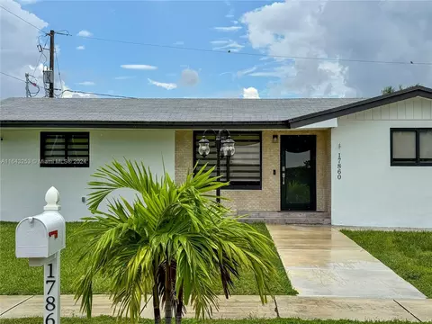 17860 SW 113 Ave, Miami, FL 33157