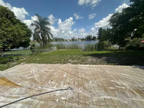 2485 NW 131st St, Miami, FL 33167