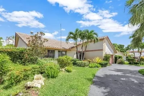 7308 Corkwood Ter, Tamarac, FL 33321