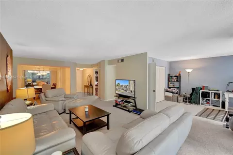 2812 N 46th Ave #G469, Hollywood, FL 33021