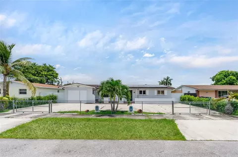 19733 SW 119th Ct, Miami, FL 33177