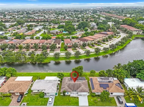 4920 NW 58th St, Tamarac, FL 33319