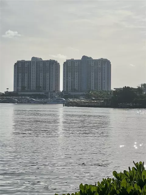 1900 Sunset Harbour Dr #1610, Miami Beach, FL 33139