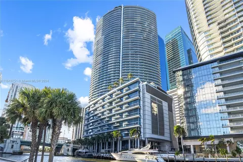 200 Biscayne Boulevard Way #4612, Miami, FL 33131