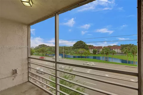 14155 SW 87th St #E405, Miami, FL 33183