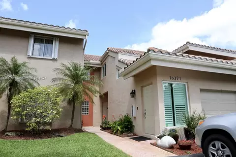 16369 Malibu Dr #53, Weston, FL 33326