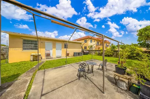 Undisclosed, Hialeah, FL 33010 photo 51