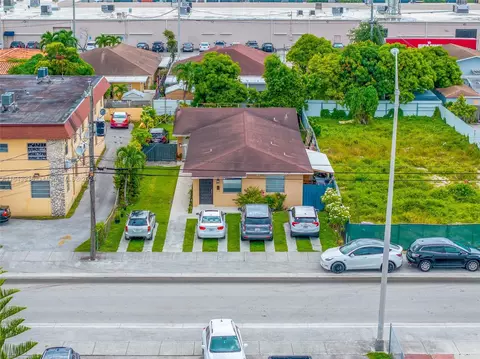Undisclosed, Hialeah, FL 33010 photo 17
